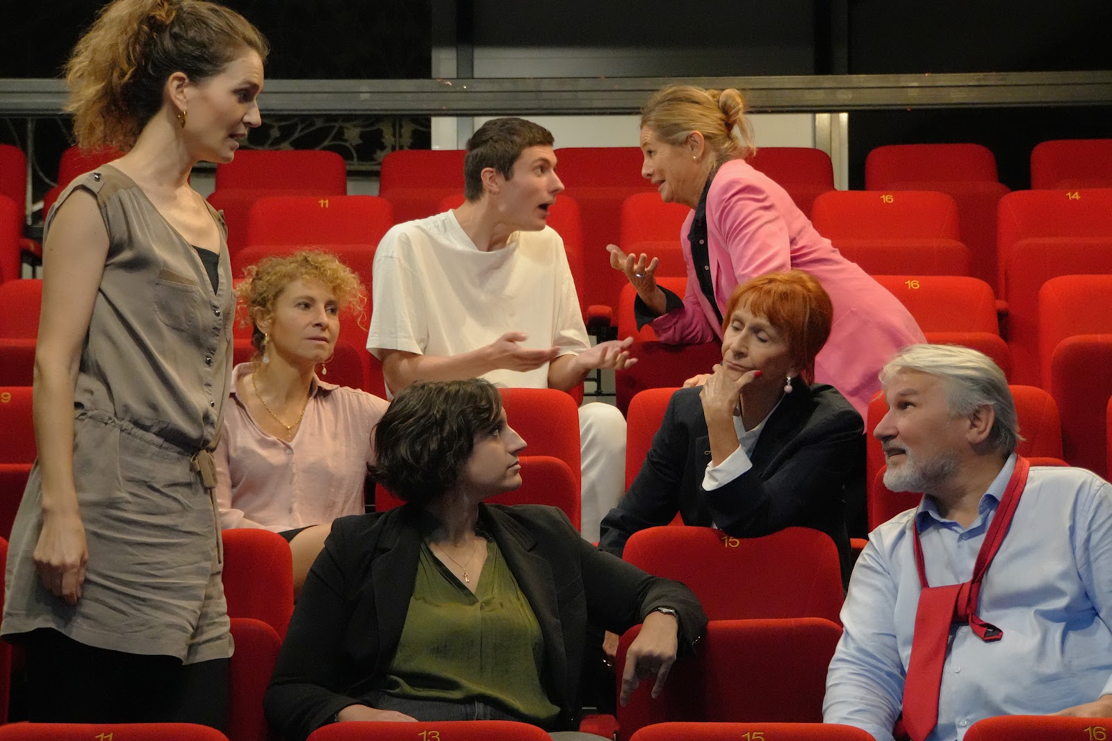 La troupe Honnêteté, à Paris